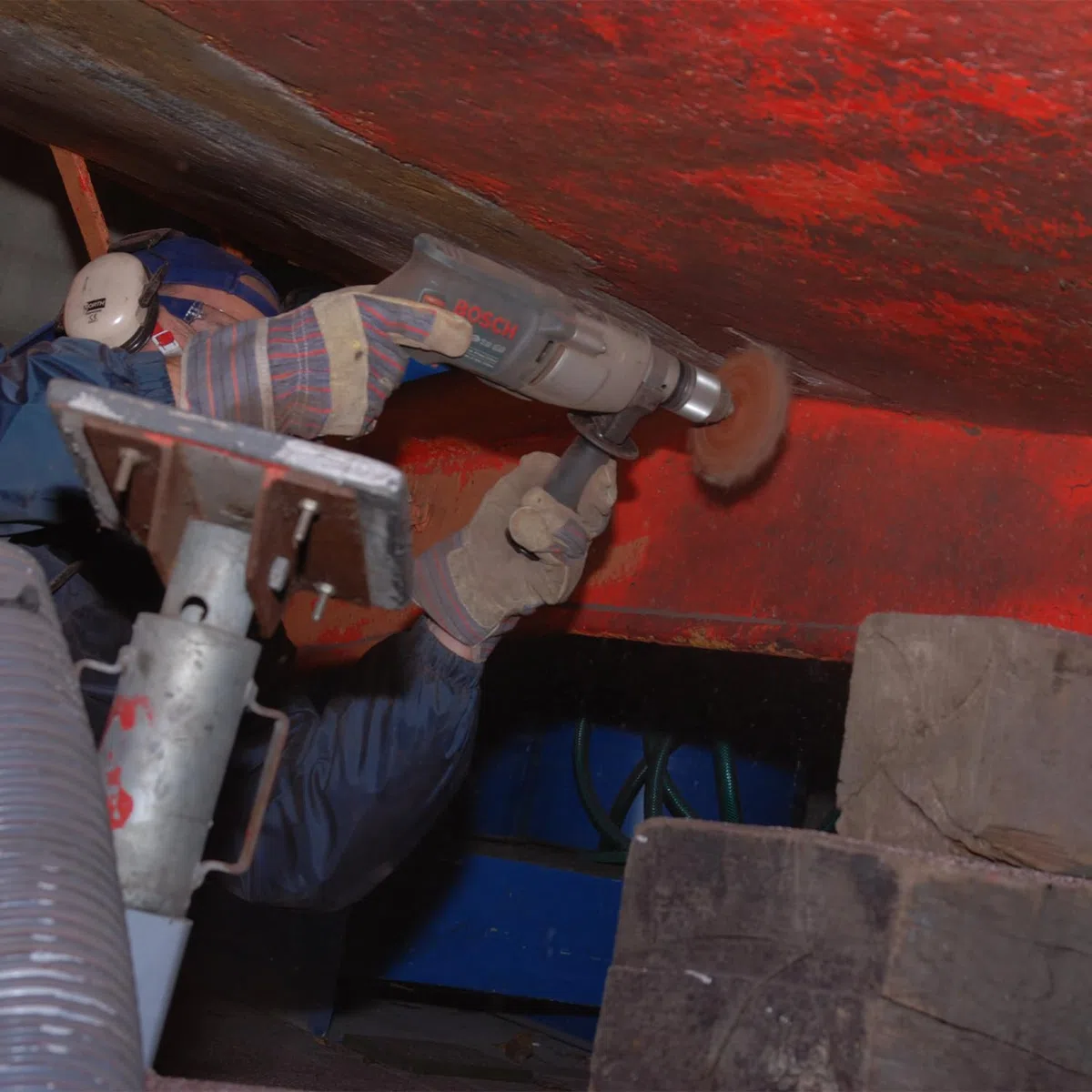 Schleifscheiben - Reinigungsscheibe für größere Reparaturen, Zum Entfernen von Farbe, Spachtelmasse, Rost, Tectyl, Teer, Schweißnähten & anderen Schichten, Auch zum Reinigen von Schweißnähten